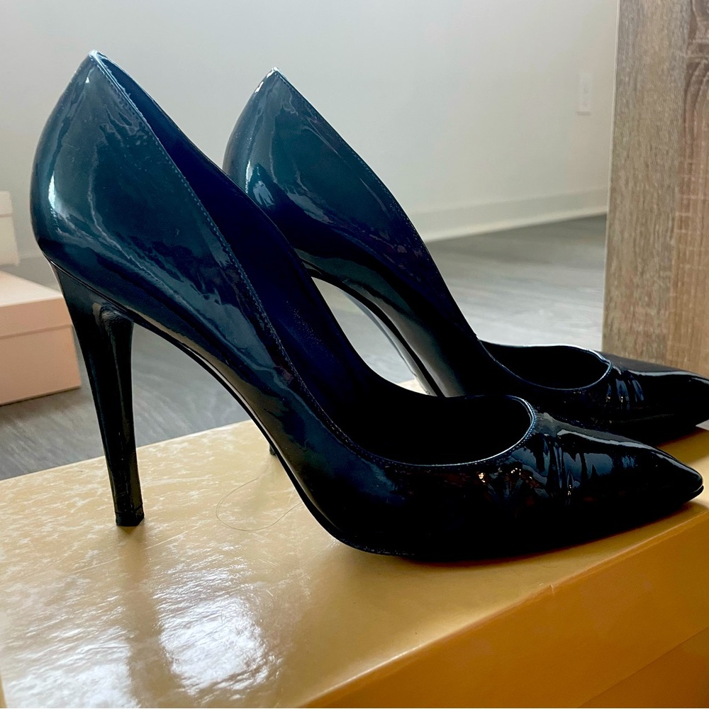 Sergio Rossi classic patent leather pumps